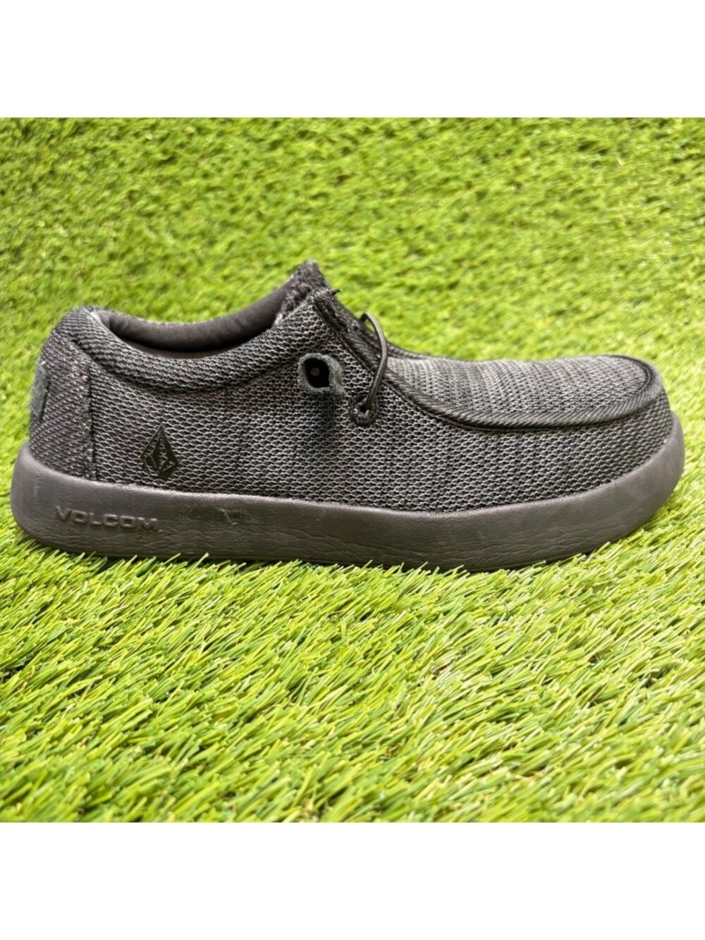 Volcom Chill Womens Size 7D Black Composite Safety Toe Work Slip-On Shoes